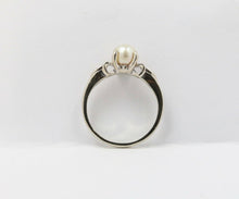 Load image into Gallery viewer, Vintage 14K White Gold Pearl Diamond Ring