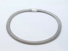 Load image into Gallery viewer, Vintage Flli Menegatti 18K 925 Sterling Silver Woven Choker Necklace