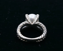 Load image into Gallery viewer, David Yurman Cable Pearl Ring with Diamonds