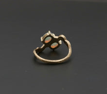Load image into Gallery viewer, Vintage Opal Vine 14K Yellow Gold Ring