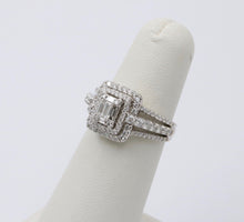 Load image into Gallery viewer, Classic 14K Gold Diamond Engagement Ring. Ring Band