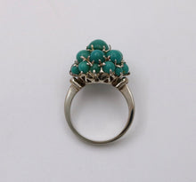 Load image into Gallery viewer, Vintage 18K Gold Dome Cluster Turquoise Ring