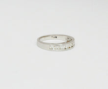 Load image into Gallery viewer, Vintage Platinum Diamond Wedding Band Ring