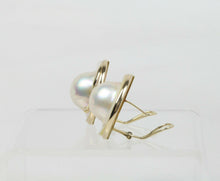Load image into Gallery viewer, Vintage 14K Yellow Gold Mabe Pearl & Diamond Clip Earrings