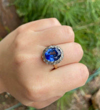 Load image into Gallery viewer, Victorian 18K Yellow Gold Rose Cut Diamond Sapphire Cocktail Ring
