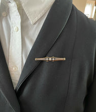 Load image into Gallery viewer, Antique Art Deco 14K Two Tone Gold Old Mine Cut Diamond Bar Pin.