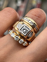 Load image into Gallery viewer, Vintage 14K Two Tone Gold Diamond Ring Band. Unisex Ring.