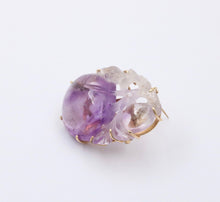 Load image into Gallery viewer, Victorian Blended Color Hand Carved Amethyst Brooch Pin