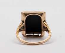 Load image into Gallery viewer, Art Deco Onyx Cameo 10K Yellow Gold Ring