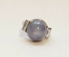 Load image into Gallery viewer, Vintage Blue Grey 25 Carat Cabochon Star Sapphire Baguette Diamond Platinum Ring