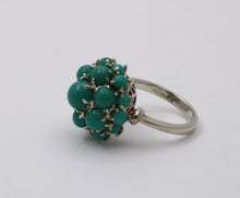 Load image into Gallery viewer, Vintage 18K Gold Dome Cluster Turquoise Ring