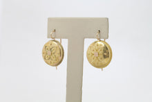 Load image into Gallery viewer, Antique Victorian 14K Yellow Gold Flower Ladies Earrings