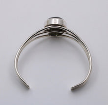 Load image into Gallery viewer, Vintage Onyx 925 Sterling Silver Bangle Cuff Bracelet