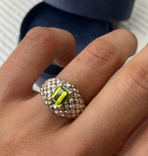 Load image into Gallery viewer, Vintage KABANA Peridot Sterling Silver Ring.