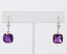 Load image into Gallery viewer, Sweet Vintage 14K Yellow Gold Amethyst Earrings