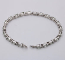Load image into Gallery viewer, Vintage Green Quartz Sterling Silver Link Bracelet