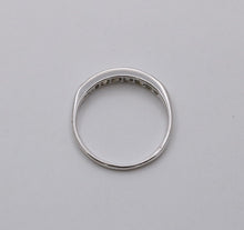 Load image into Gallery viewer, Vintage 18K Gold Diamond Half Eternity Band.