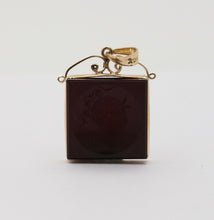 Load image into Gallery viewer, Vintage Intaglio Carved Carnelian 14K Yellow Gold Pendant