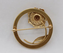 Load image into Gallery viewer, Vintage 14K Yellow Gold Floral Circle Brooch