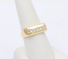 Load image into Gallery viewer, Vintage 14K Yellow Gold Diamond Ring Band