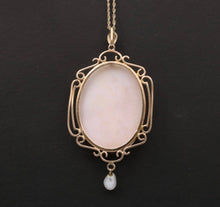 Load image into Gallery viewer, Antique Carved Cameo 14K Yellow Gold Pearl Pendant.