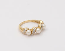 Load image into Gallery viewer, Vintage 14K Yellow White Gold Pearls Diamonds Ring