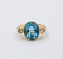 Load image into Gallery viewer, Vintage 14K Yellow Gold London Blue Topaz and Diamond Statement Ring