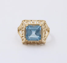 Load image into Gallery viewer, Vintage 10K Yellow Gold Greek Key Solitaire Ring