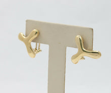 Load image into Gallery viewer, Tiffany & Co. Vintage 18K Yellow Gold Clip Earrings