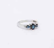 Load image into Gallery viewer, Vintage 14K White Gold Sapphire And Diamond Ring, Engagement Ring.