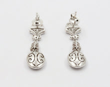 Load image into Gallery viewer, Vintage 18K White Gold Hanging Sapphire Diamond Earrings