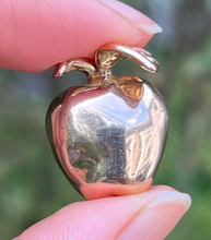 Load image into Gallery viewer, Vintage 14K Yellow Gold Big Apple Charm Pendant