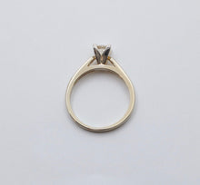 Load image into Gallery viewer, Vintage 18K Gold Princess Cut Diamond 18K WG Platinum Engagement Ring Band