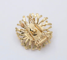Load image into Gallery viewer, Vintage Tiffany and Co. 14K Yellow Gold Flower Brooch