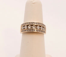Load image into Gallery viewer, Vintage Ladies Diamonds 14K Yellow Gold Wedding Band