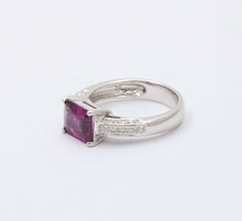 Load image into Gallery viewer, Vintage Amethyst Diamonds 18K White Gold Ring