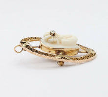Load image into Gallery viewer, Vintage 14K Yellow Gold Cameo Pedant with Chain