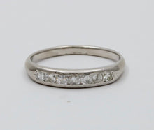 Load image into Gallery viewer, Vintage Diamonds Platinum Wedding Band