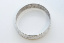 Load image into Gallery viewer, Vintage Handmade Repousse Silver Bangle Bracelet