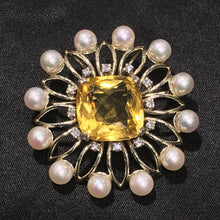 Load image into Gallery viewer, Vintage 18K Brooch Citrine Diamonds Pearls