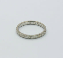 Load image into Gallery viewer, Art Deco 18K White Gold Hand Engraved Band
