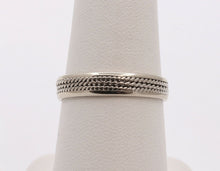 Load image into Gallery viewer, Vintage Ladies Filagree 13K White Gold Wedding Band