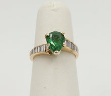 Load image into Gallery viewer, Vintage 14K Yellow Gold Tsavorite Garnet Diamond Ring