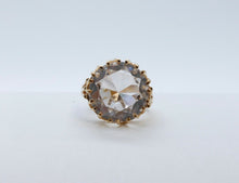 Load image into Gallery viewer, Vintage 14K Yellow Gold Crystal Ring