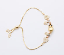 Load image into Gallery viewer, Vintage 14K Yellow Gold Gemstone Charm Bracelet