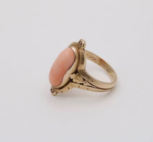 Load image into Gallery viewer, Antique 14K Yellow Gold Cushion Coral Leaf Ring