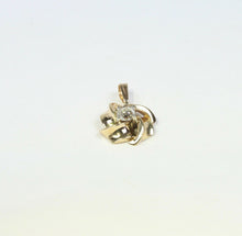 Load image into Gallery viewer, Vintage 14K Yellow Gold Floral Diamond Pendant
