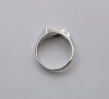Load image into Gallery viewer, Vintage 14K White Gold Diamond Bypass Ring, Band.