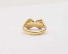 Load image into Gallery viewer, Tiffany and Co Elsa Peretti 18K Yellow Gold Full Hearts Ring