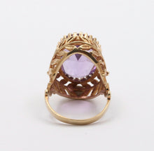 Load image into Gallery viewer, Vintage 10K Yellow Gold Floral Setting Amethyst Statement Ring